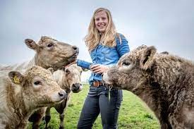 1.100 mannen willen daten met boerin Anne | Alphen | AD.nl